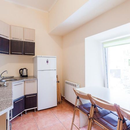 Apartment At Malaya Zhytomyrska 5 Kiev Exterior foto